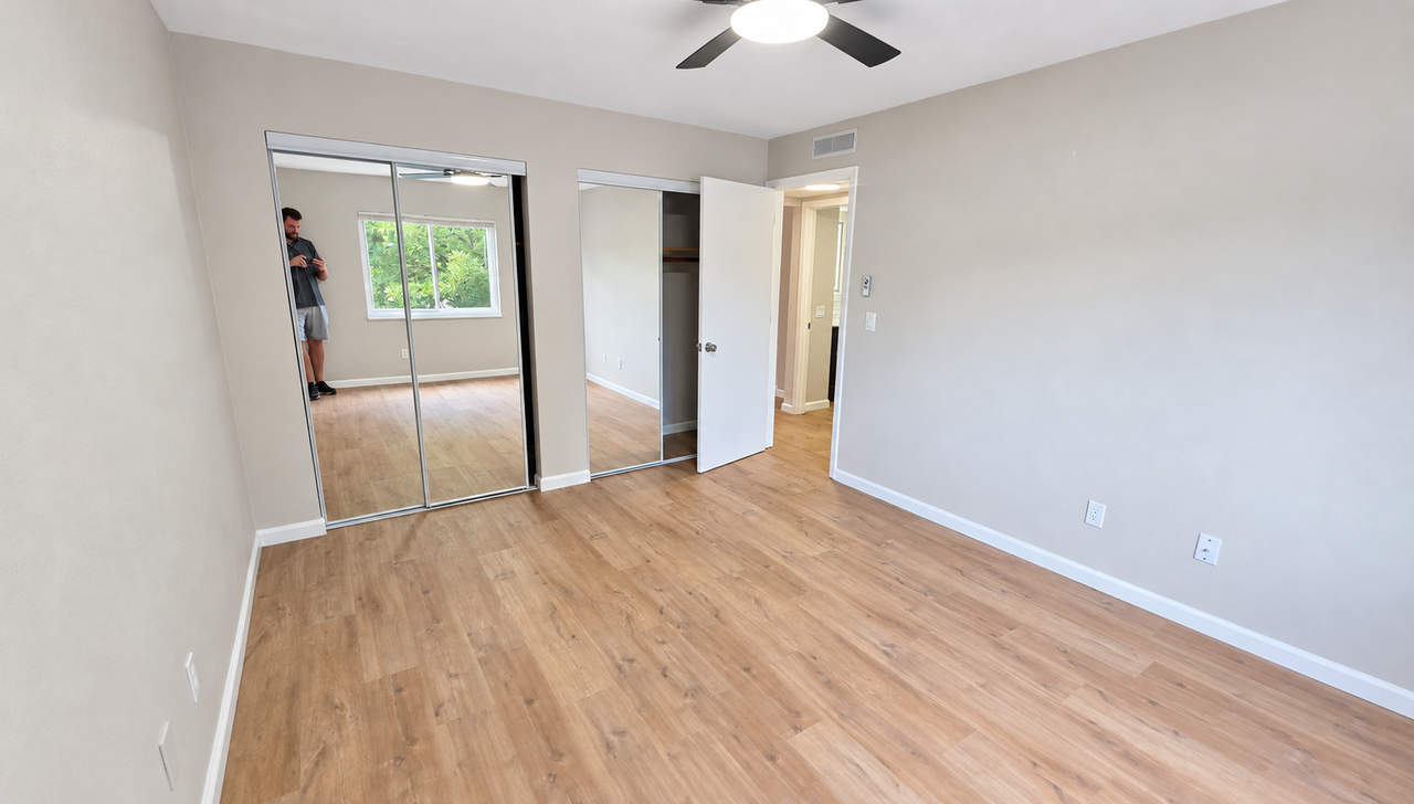 837 S 74th St #11 - Photo 7 of 20