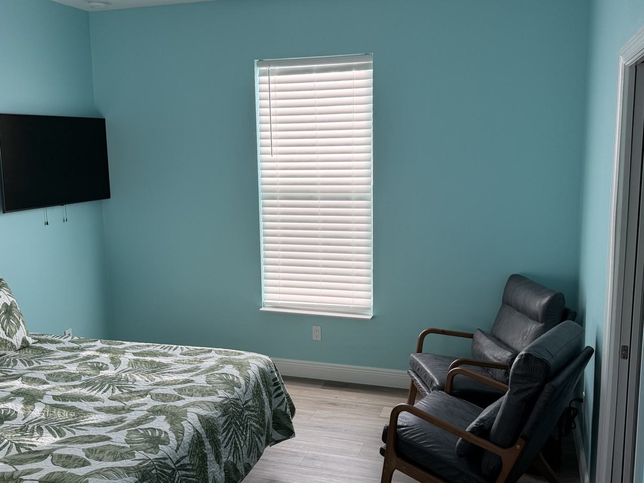 502 Sw Kabot Ave - Photo 5 of 10