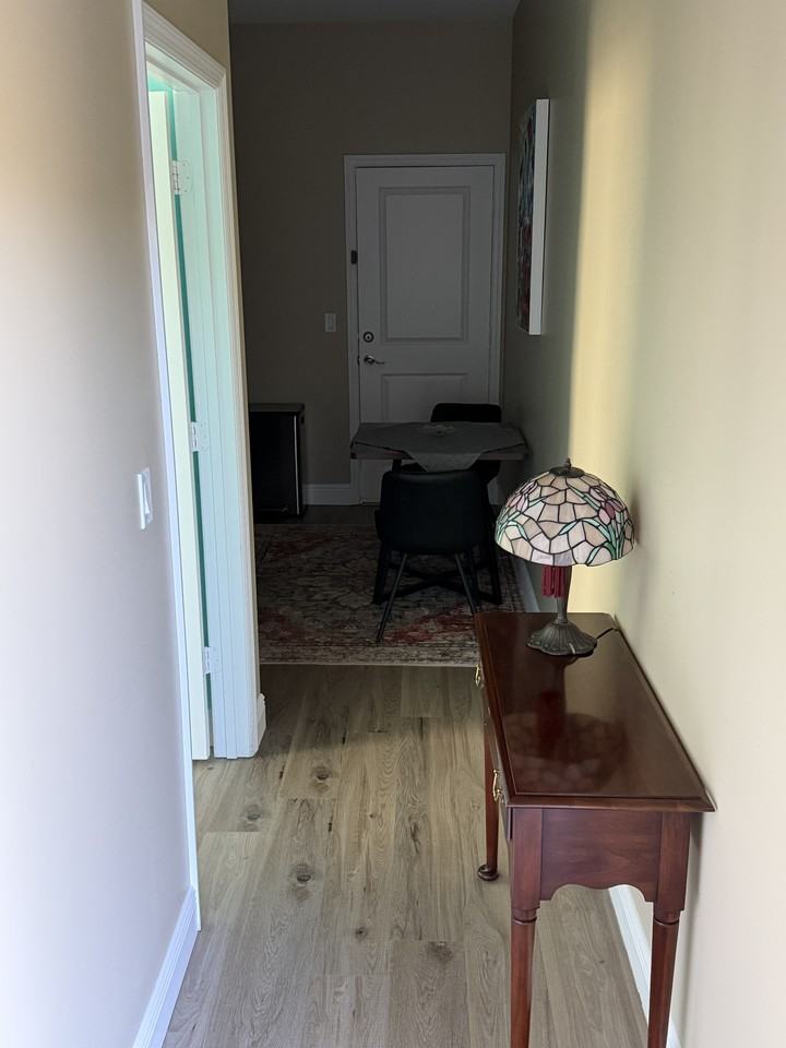 502 Sw Kabot Ave - Photo 7 of 10