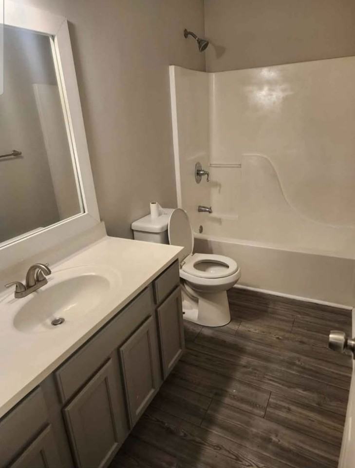 2321 Ewing St Sw #A - Photo 3 of 6