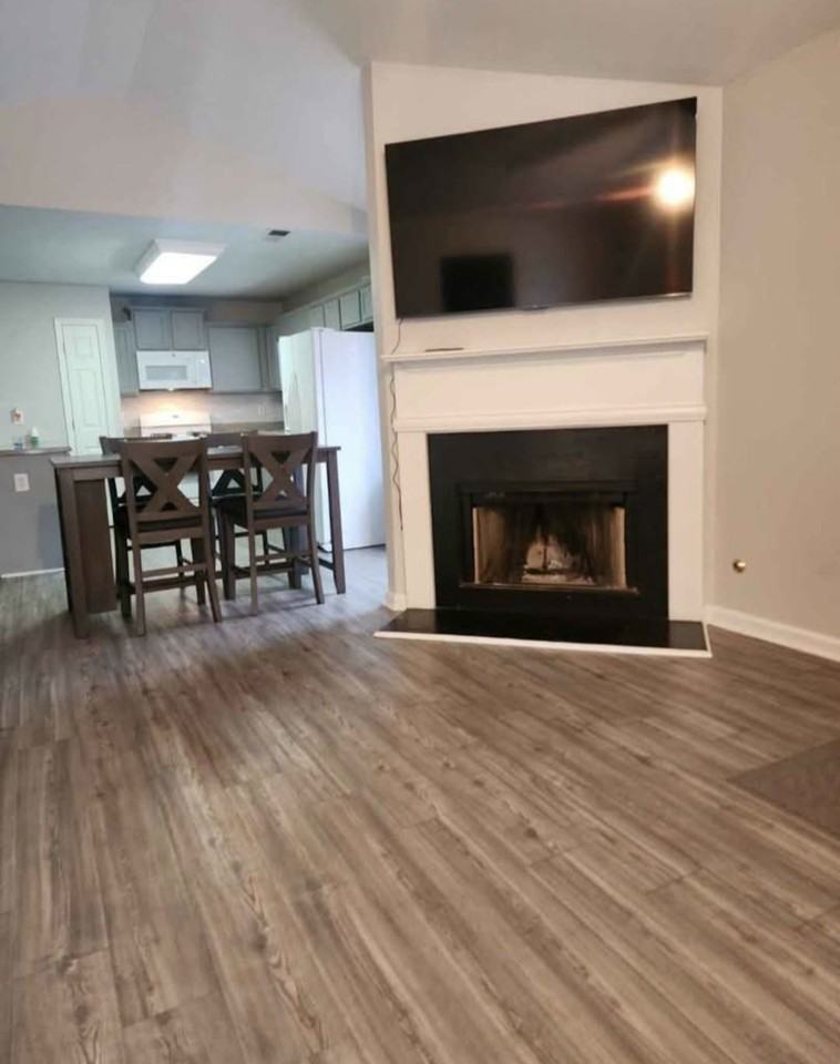 2321 Ewing St Sw #A - Photo 6 of 6