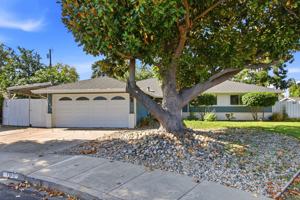 featured image of 160 Kit Carson Ct
