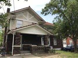 featured image of 1506 Rosemary Ln