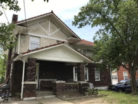 1506 Rosemary Ln - Photo 1 of 1