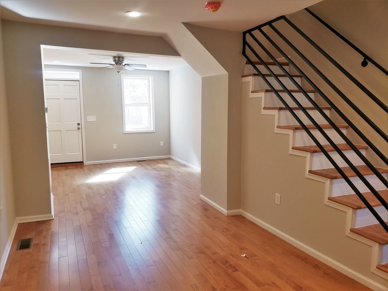 44 Poultney St - Photo 7 of 21