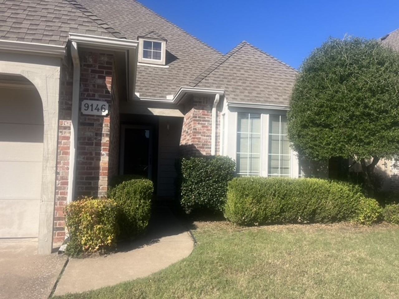 9146 S Florence Pl - Photo 2 of 24