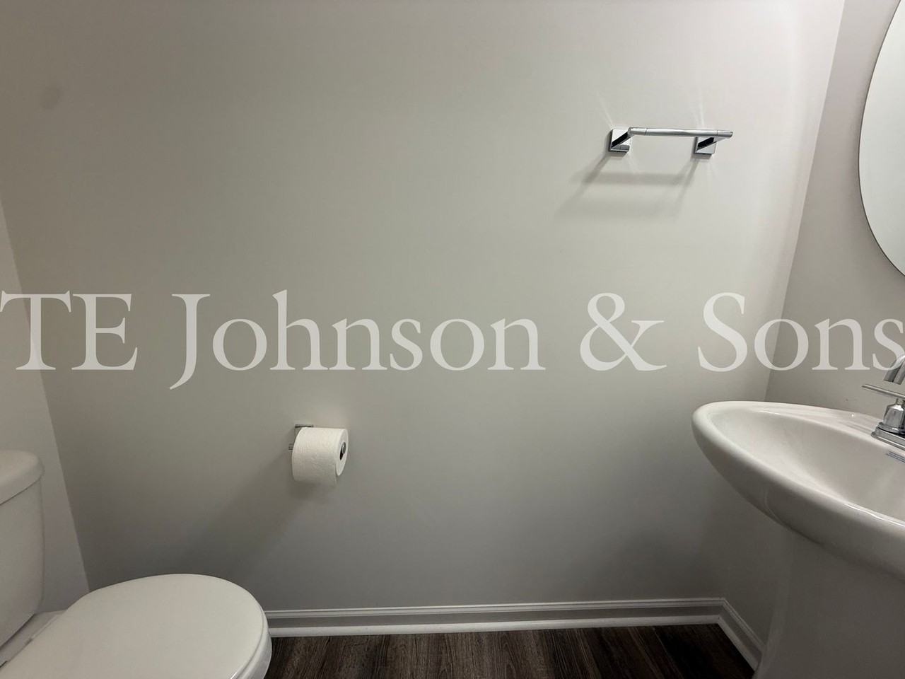 223 Latrobe Ln - Photo 5 of 50