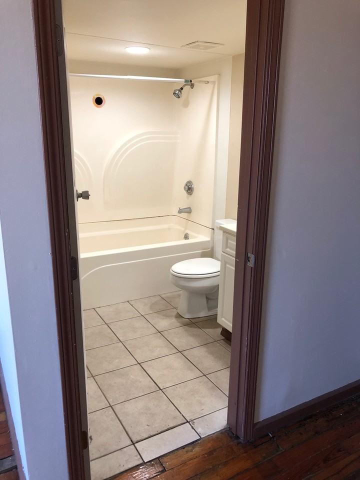 312 W. Walnut St - Photo 5 of 13