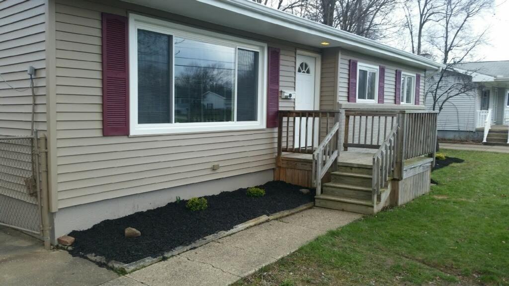 3942 Staatz Dr - Photo 3 of 21