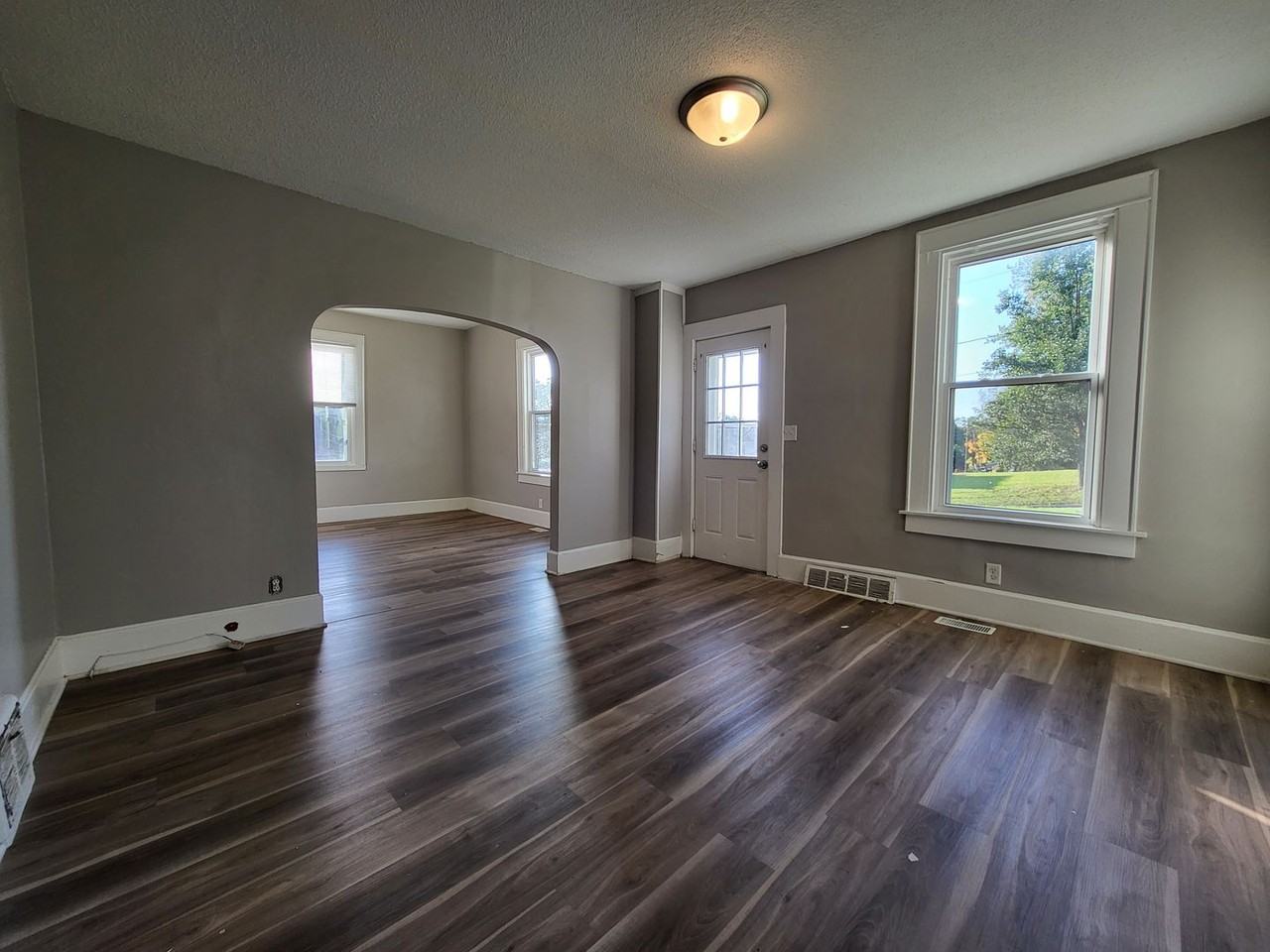 209 Olinda Ave - Photo 2 of 24