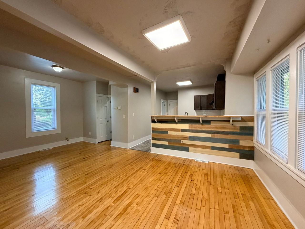 2974 N 23rd St - Photo 6 of 31