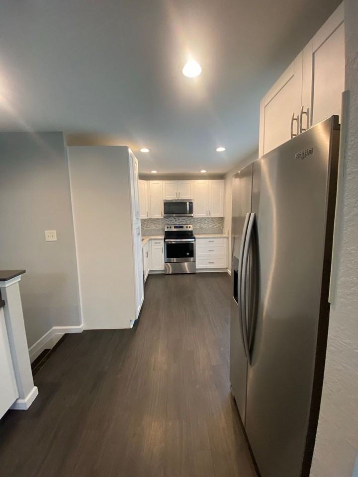 804 Romney Ln - Photo 5 of 22