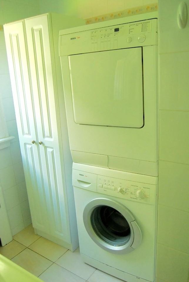 90 Undine Rd - Photo 4 of 9