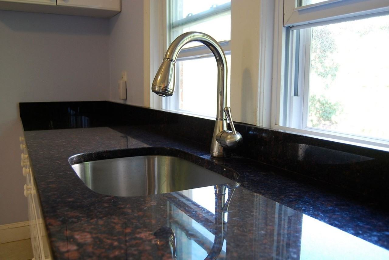 90 Undine Rd - Photo 7 of 9