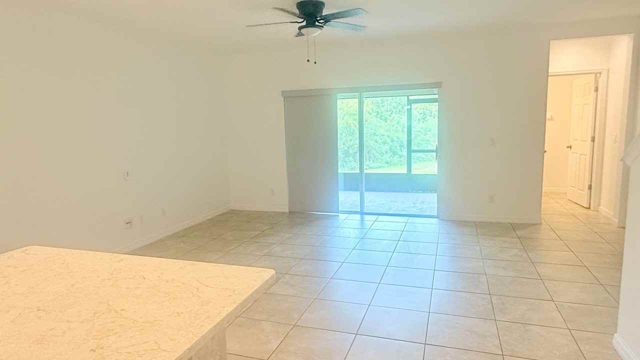 251 Annabelle Way - Photo 4 of 34