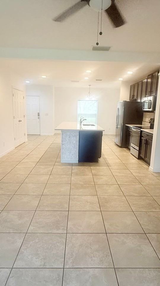 251 Annabelle Way - Photo 6 of 34