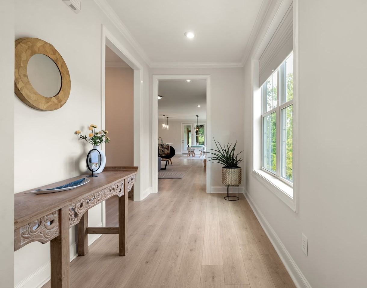 210 Monteith Dr - Photo 2 of 50