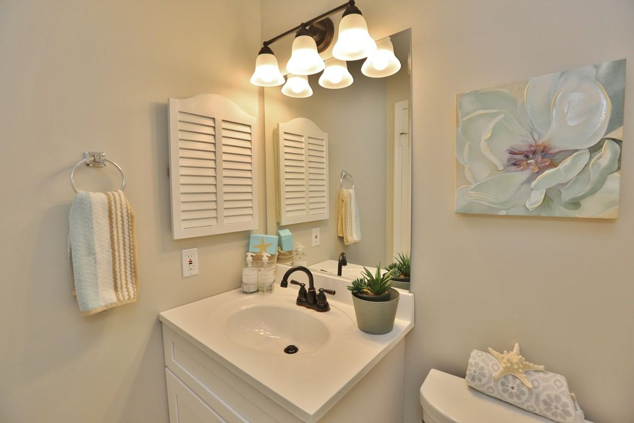 4709 Ashbury Ln - Photo 7 of 44