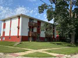 featured image of 795 4th Ave