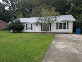 featured image of 102 Lisa Dr