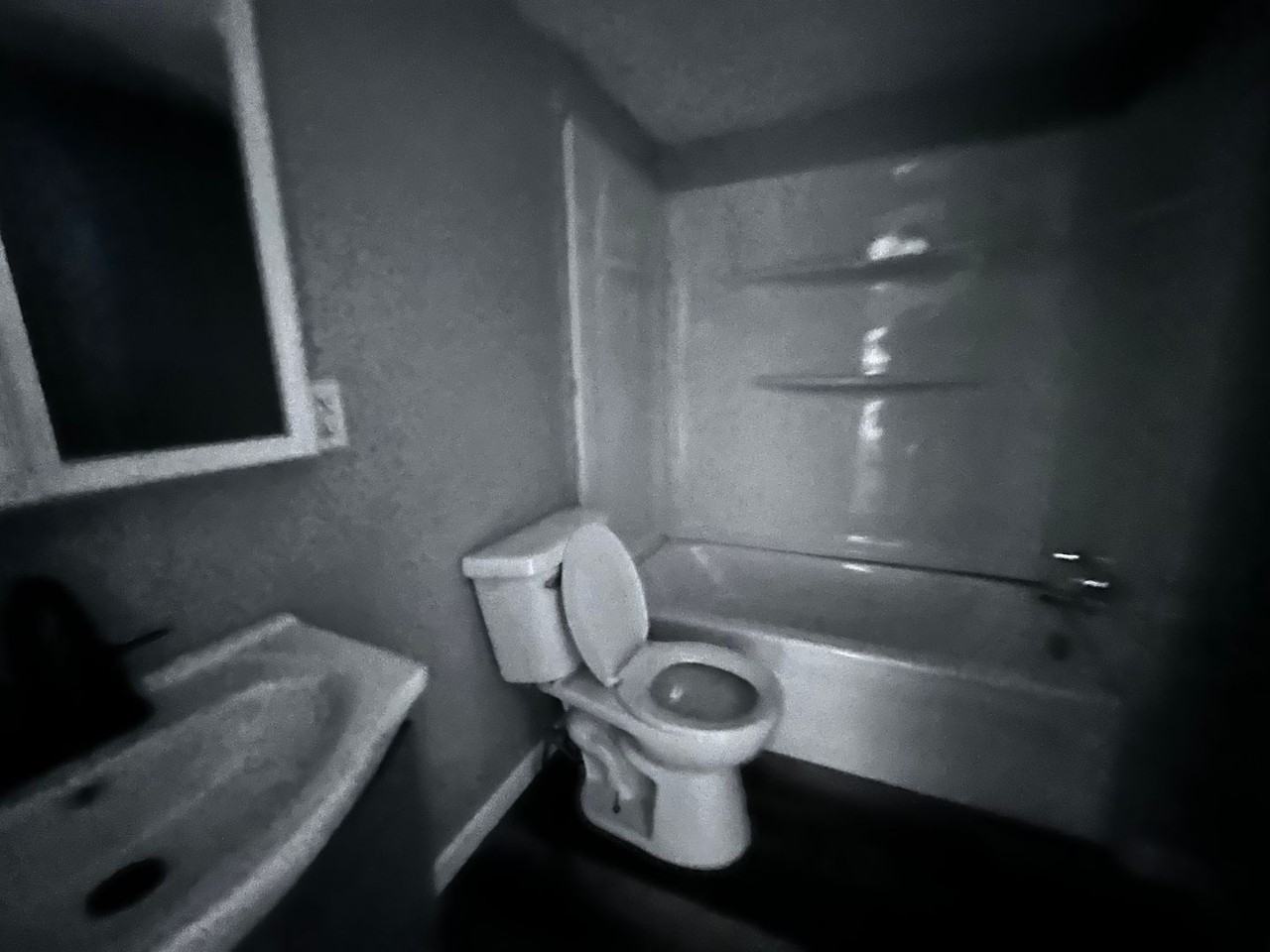 3706 N Ashton Ave - Photo 3 of 10