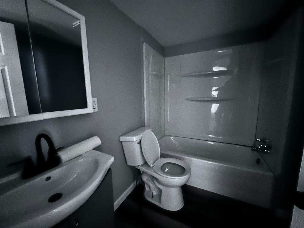 3706 N Ashton Ave - Photo 4 of 10