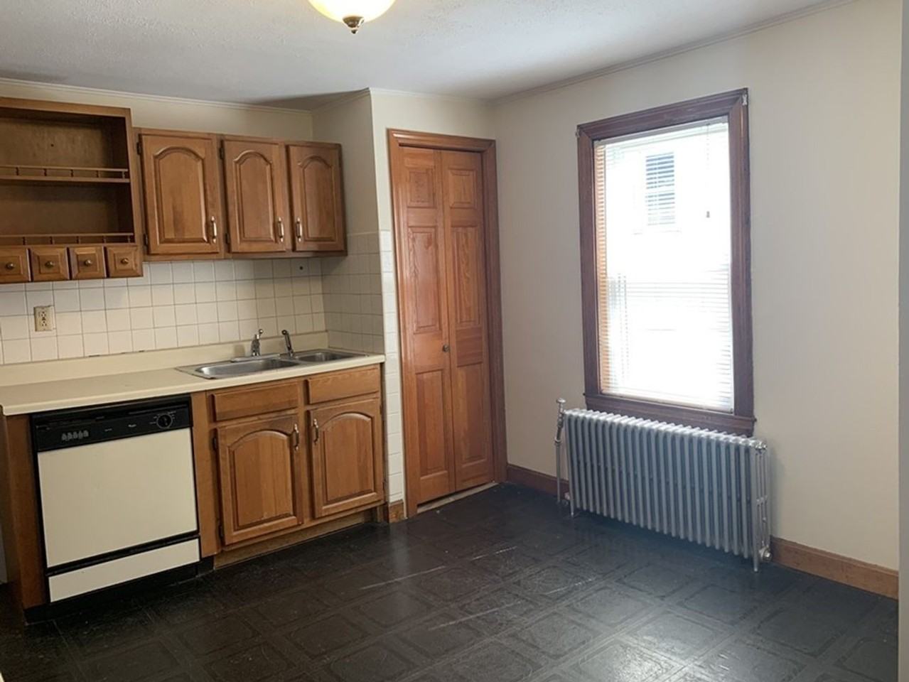 2A Oneil Pl - Photo 4 of 16