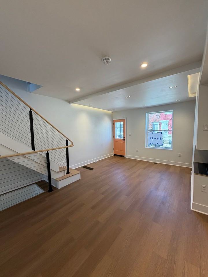 1545 S Taylor St - Photo 5 of 28