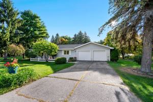 featured image of 5977 S Cummings St