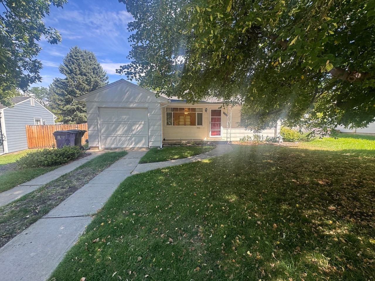 2850 S Cook St - Photo 2 of 22
