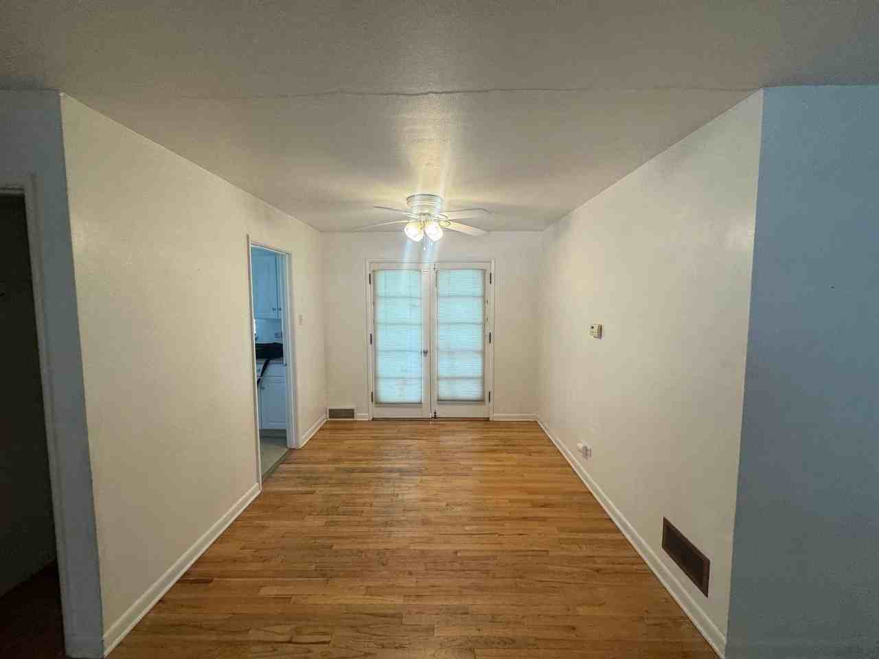 2850 S Cook St - Photo 6 of 22