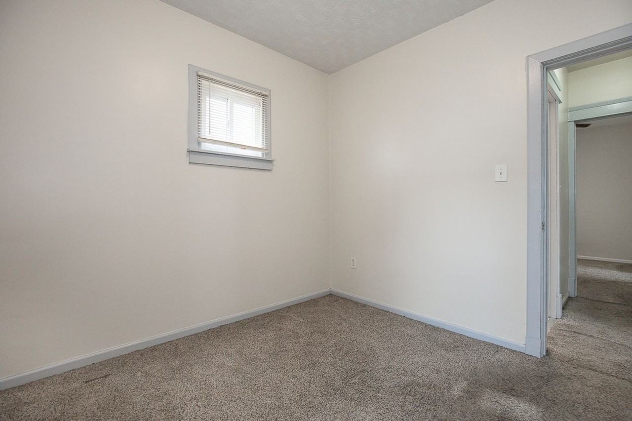4522 Turney Rd - Photo 6 of 43