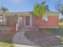 featured image of 2715 Duncan Dr