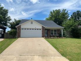 1043 S Regency Dr - Photo 1 of 1