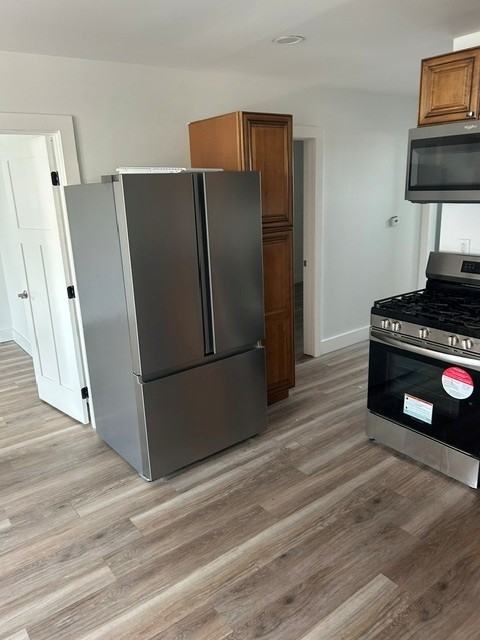 416 Oak Hill Ave Apt 2f #2F - Photo 2 of 5