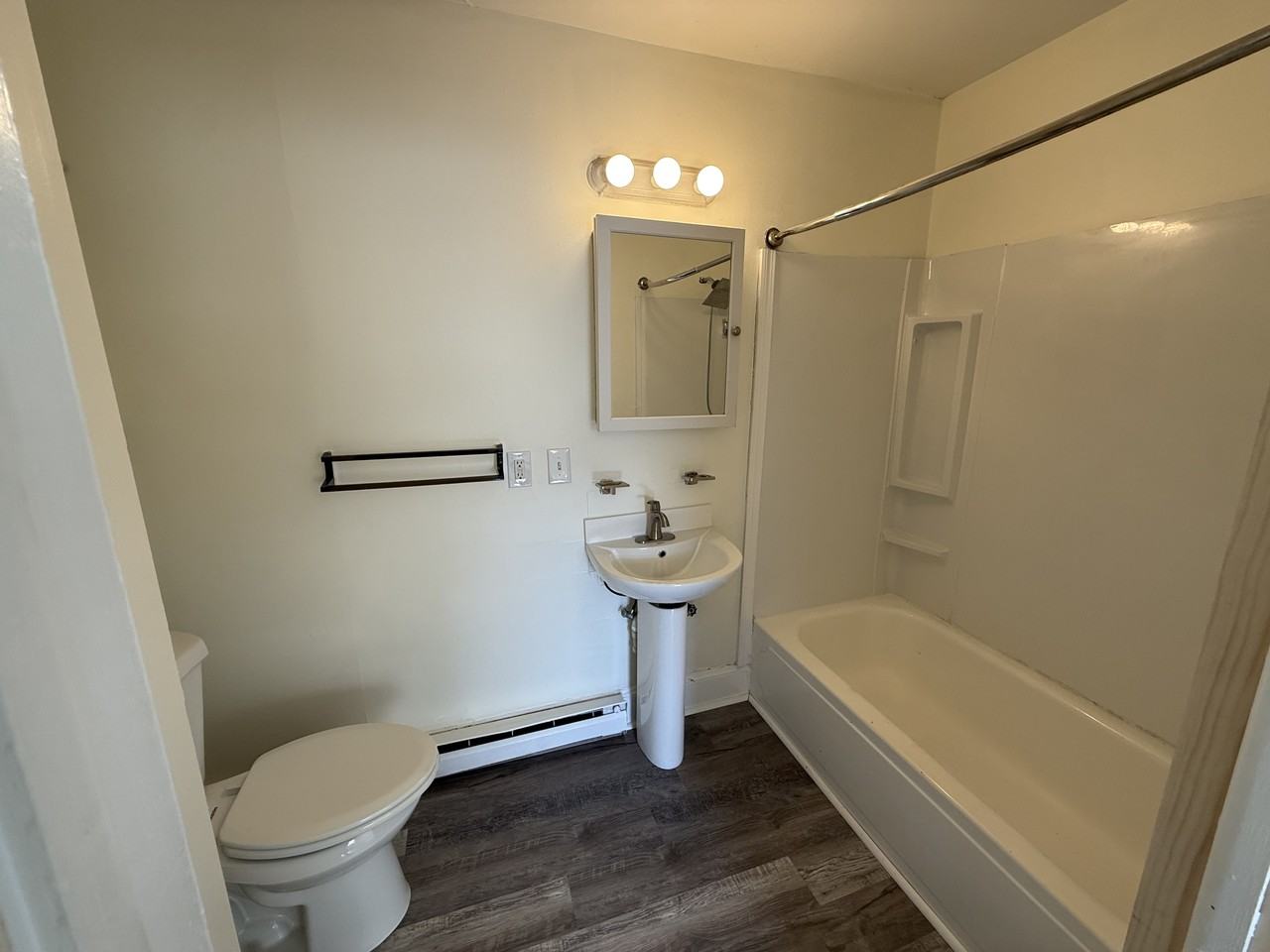 355 Prospect Ave - 3 South #3SOUTH - Photo 5 of 8