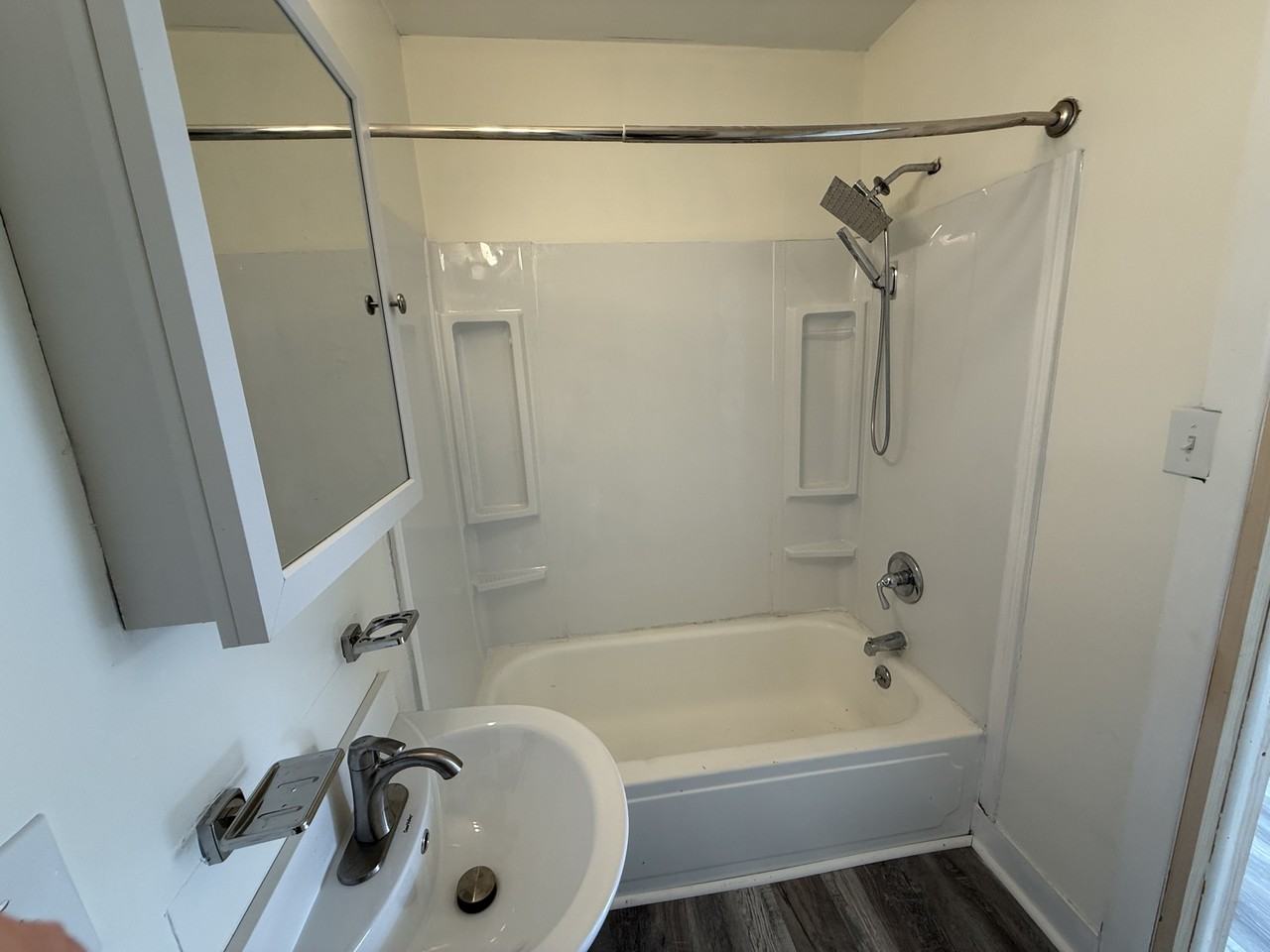 355 Prospect Ave - 3 South #3SOUTH - Photo 6 of 8