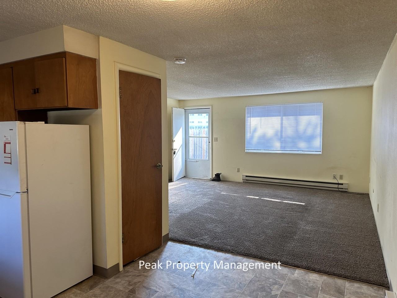 1518 E Ash St #1518 - Photo 4 of 11