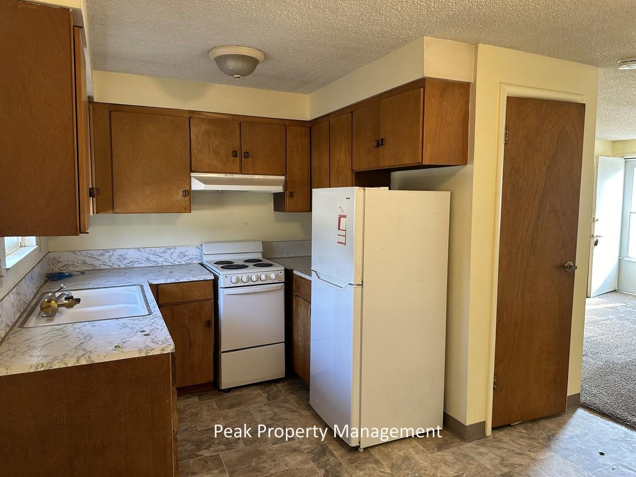 1518 E Ash St #1518 - Photo 5 of 11