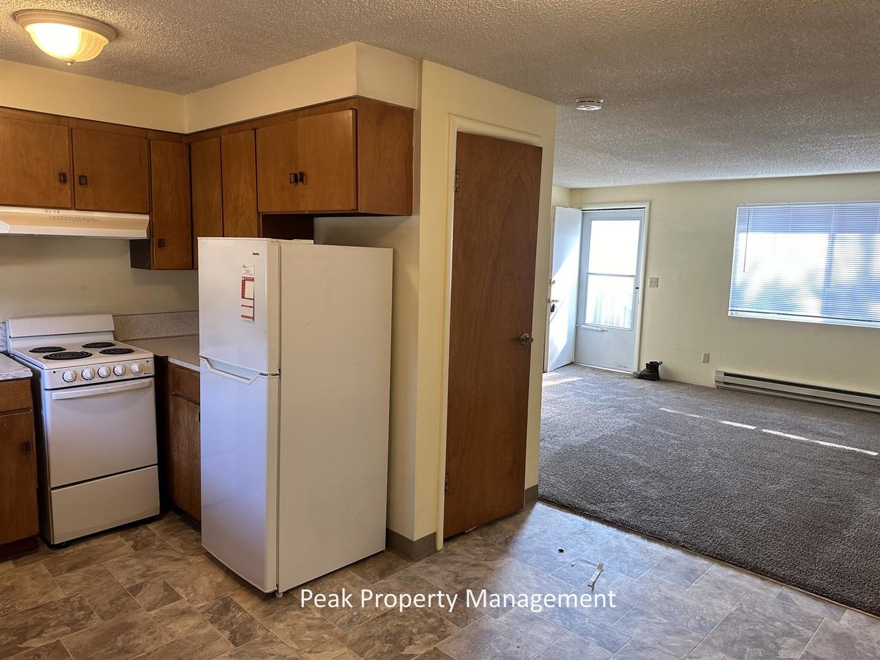 1518 E Ash St #1518 - Photo 6 of 11