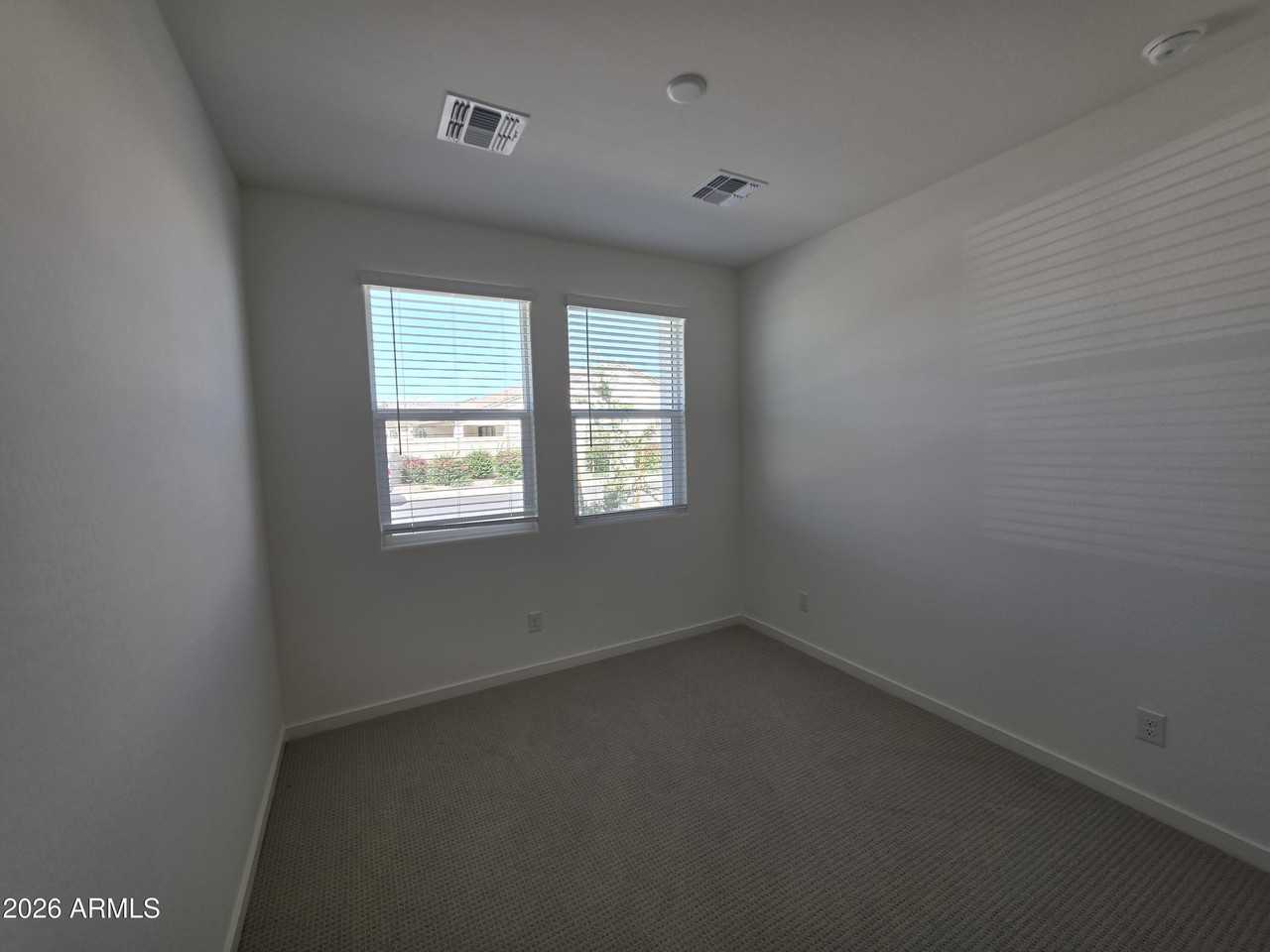 3605 W Lapis Dr - Photo 4 of 42