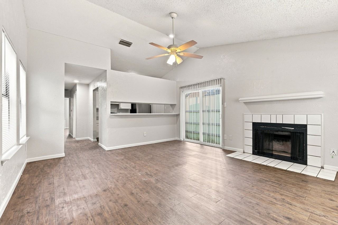 10324 Whitingham Dr #1 - Photo 2 of 15