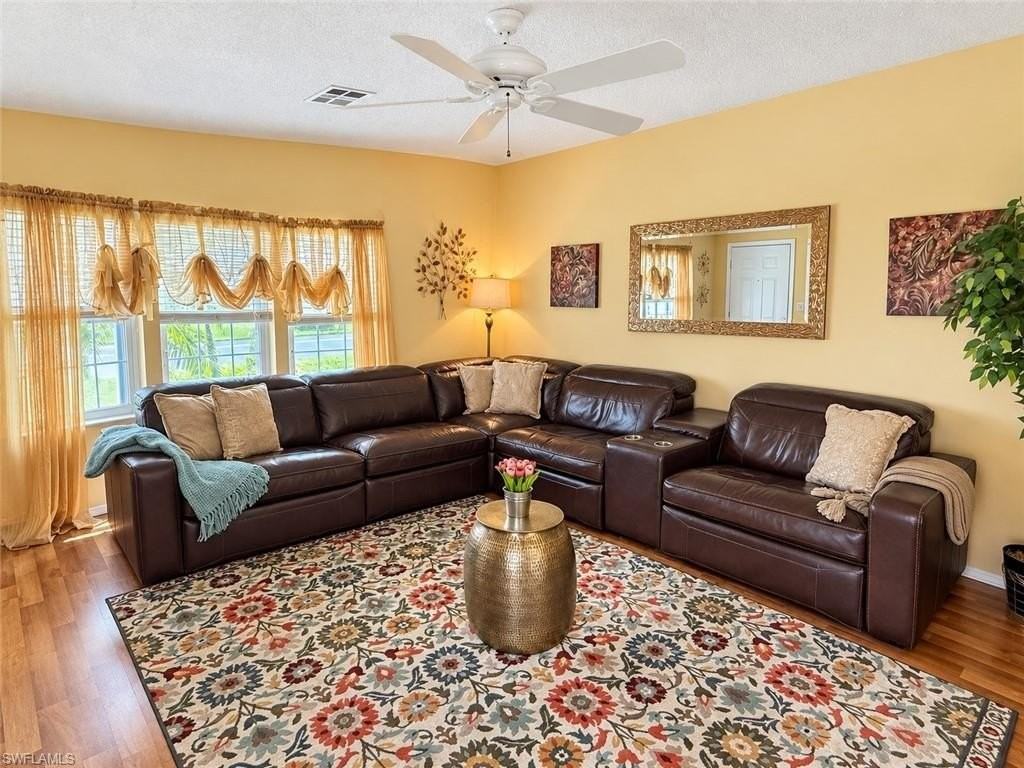 26239 Bonita Fairways Cir #50 - Photo 2 of 12