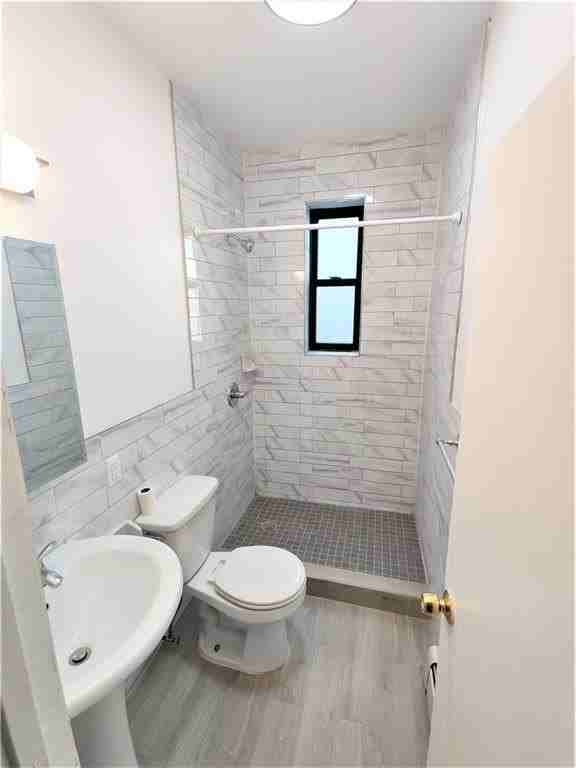 345 Legion St #1R - Photo 4 of 10