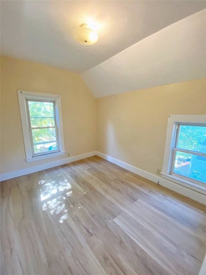 73 W Gibson St - Photo 7 of 8