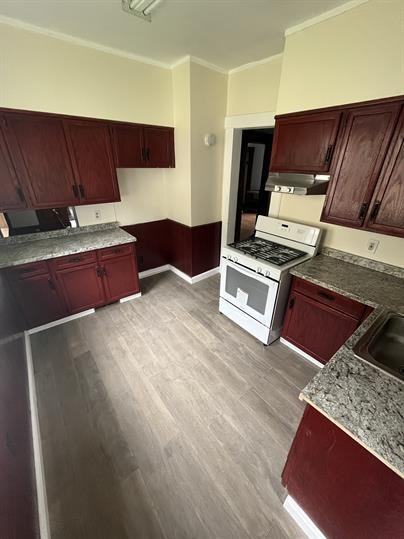 4 Mcnamara Ave #2 - Photo 4 of 7