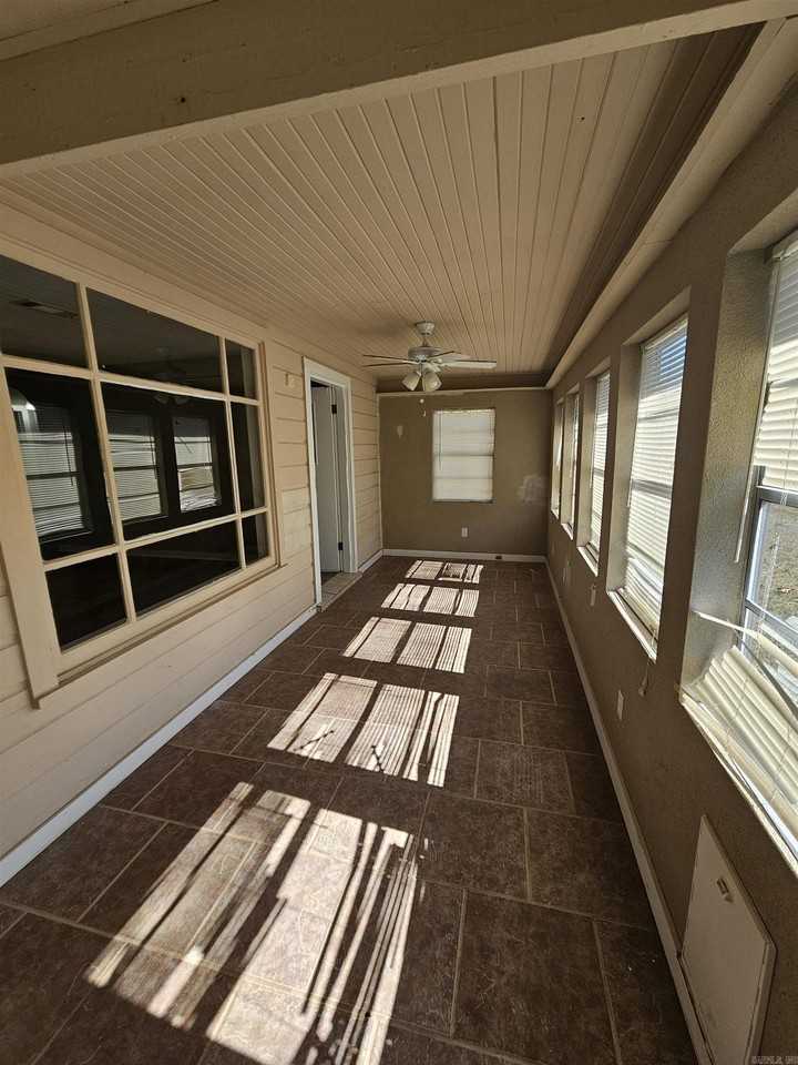 13716 W Sardis Rd - Photo 2 of 25