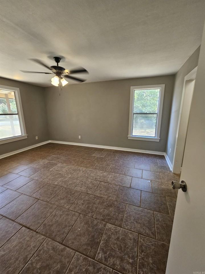 13716 W Sardis Rd - Photo 6 of 25