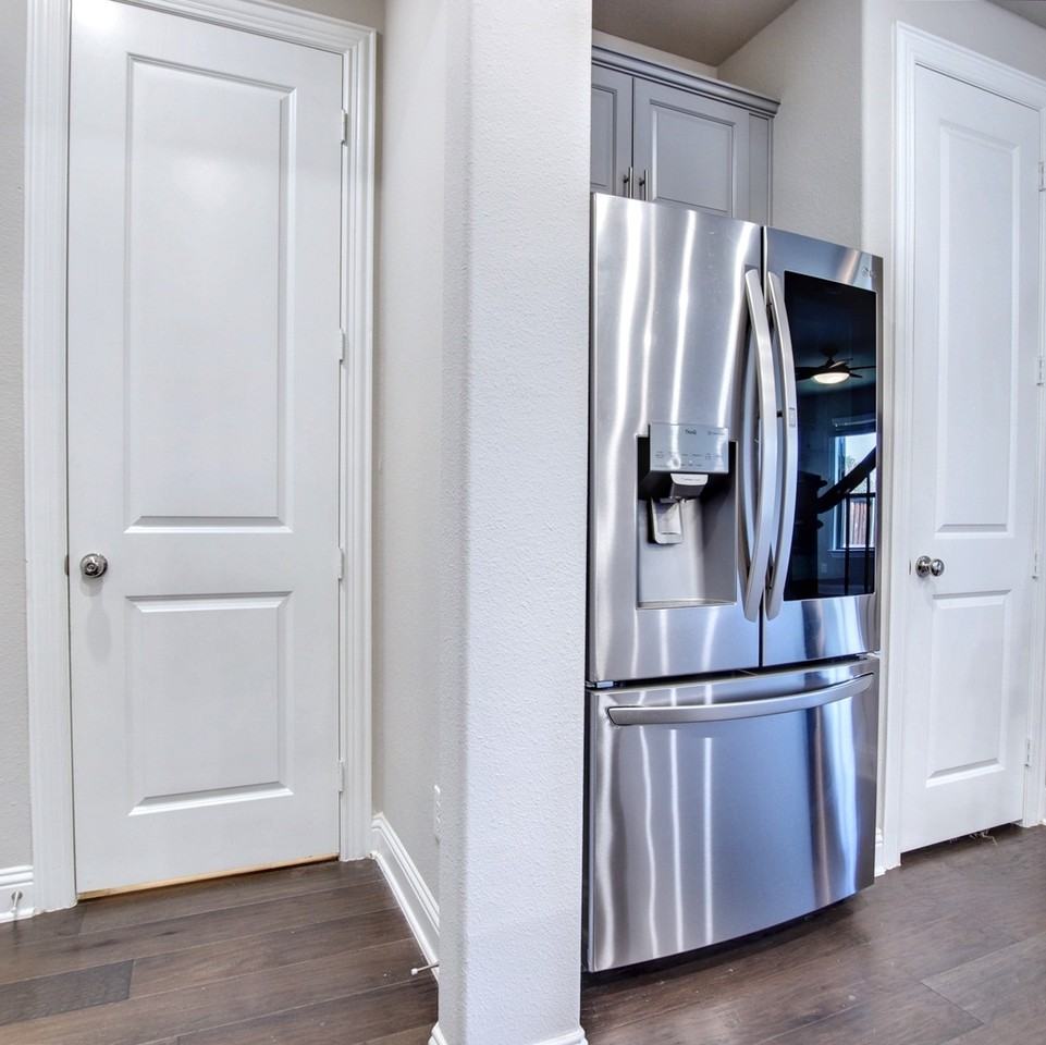 544 Sequoia St #1 - Photo 7 of 36