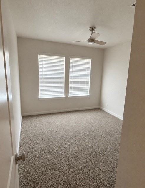 1937 Osbert Nelly Dr - Photo 3 of 9